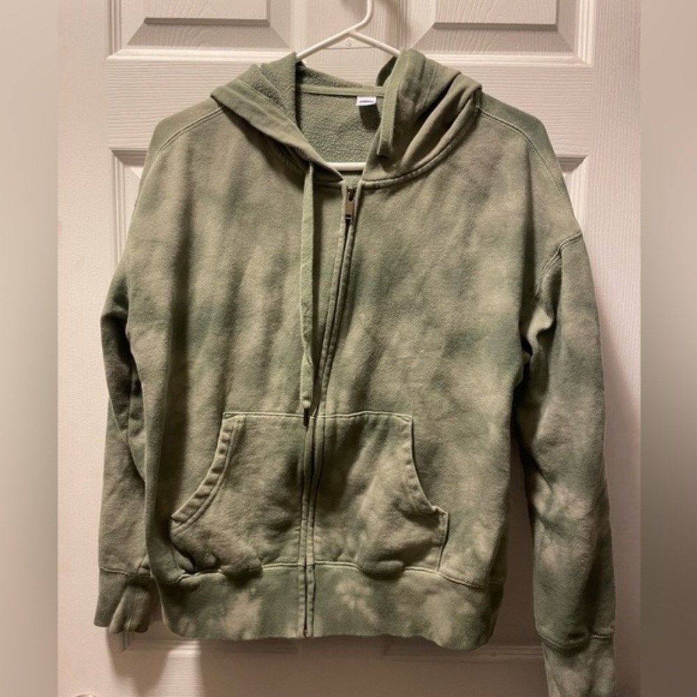 10/$20🔥Old Navy sweatshirt-Tie Dye